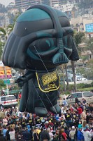 HolidayBowlParade12302009 116
